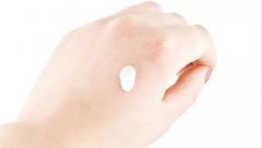 怎么鑒定化妝品OEM廠家提供的樣板？